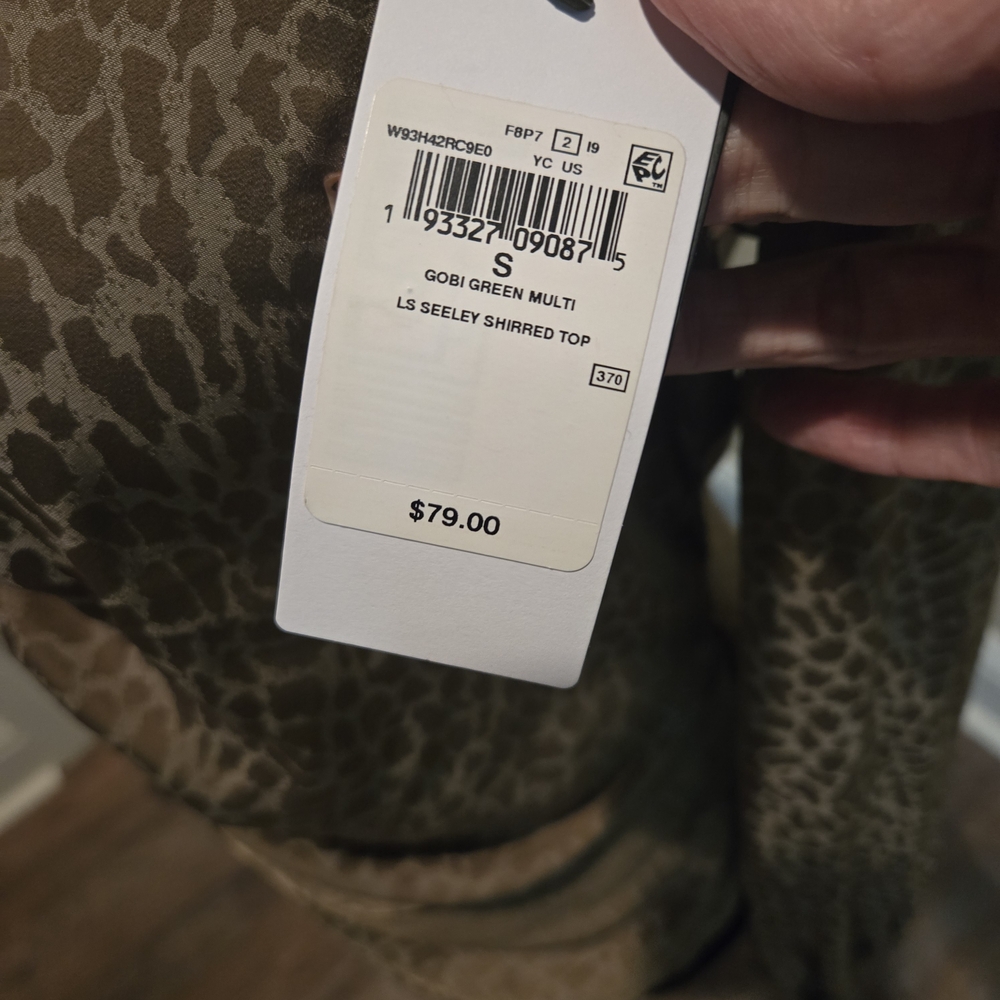 Guess Ruched Tan Blouse - Picture 6 of 7
